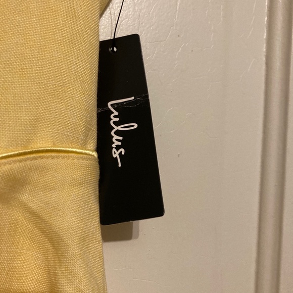 Lulu’s Yellow Skater Dress Women’s Size Small S New Sleeveless - Picture 2 of 5